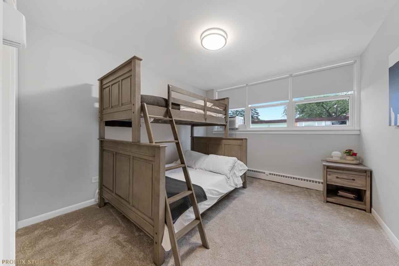 Вилла Northside Famlynest Lincoln Sq 4Br 2Ba 2P Rare Find Чикаго Экстерьер фото